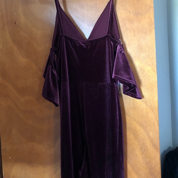 Brand new FashionNova velour jumpsuit - Picture 4 of 4